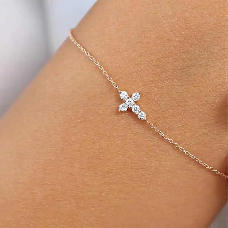 Pulseira Feminina de Ouro Branco 18k Cruz De Diamante Delicado